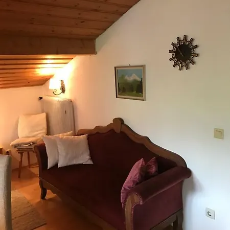 Gastezimmer Hanottenlehen 住宿加早餐酒店 Schönau am Königssee