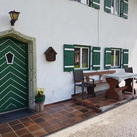 Bed & Breakfast Gastezimmer Hanottenlehen *