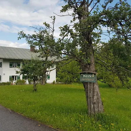 Gastezimmer Hanottenlehen Bed & Breakfast *