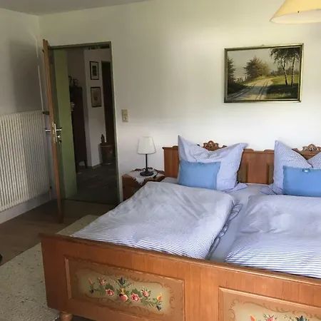 Bed & Breakfast Gastezimmer Hanottenlehen
